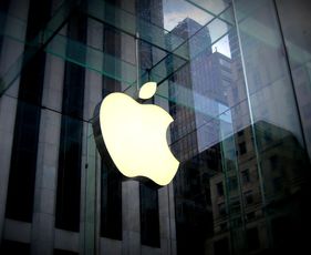 Apple Card's Savings account exceeds $10 billion in US deposits