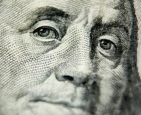US dollar maintains its momentum as the rush to safety intensifies