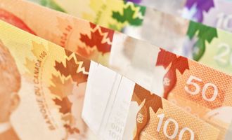 USD/CAD Pulls Back as Focus Shifts to the FOMC Decision