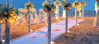 How to Pay for a Wedding Abroad