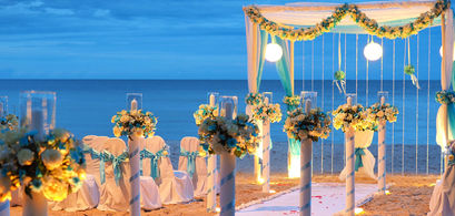 How to Pay for a Wedding Abroad