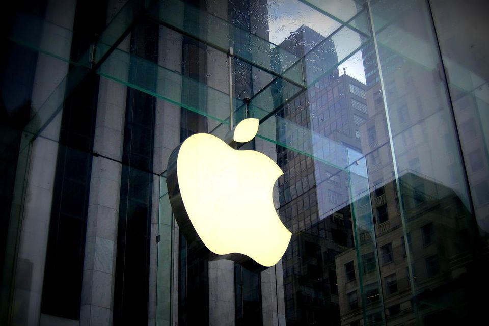 Apple Card's Savings account exceeds $10 billion in US deposits