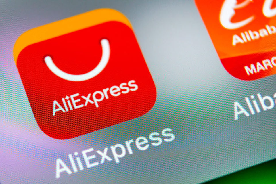 Alibaba Group controls 25% of the global e-commerce sales